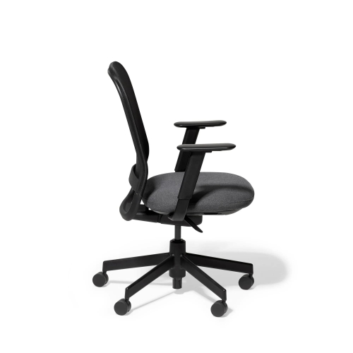 Poppin Maxwell - Task Chair, Color Gray With Black Frame. Black Glass-filled Nylon Base on Castors | Small Spaces-1